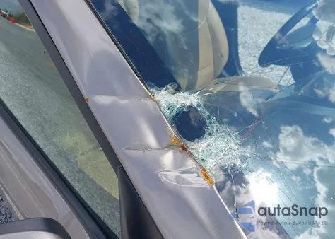 2013 Hyundai Elantra Limited from USA, damaged, VIN 5NPDH4AE8DH392665